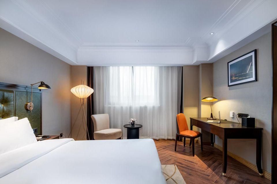 WH - Classic Business Room