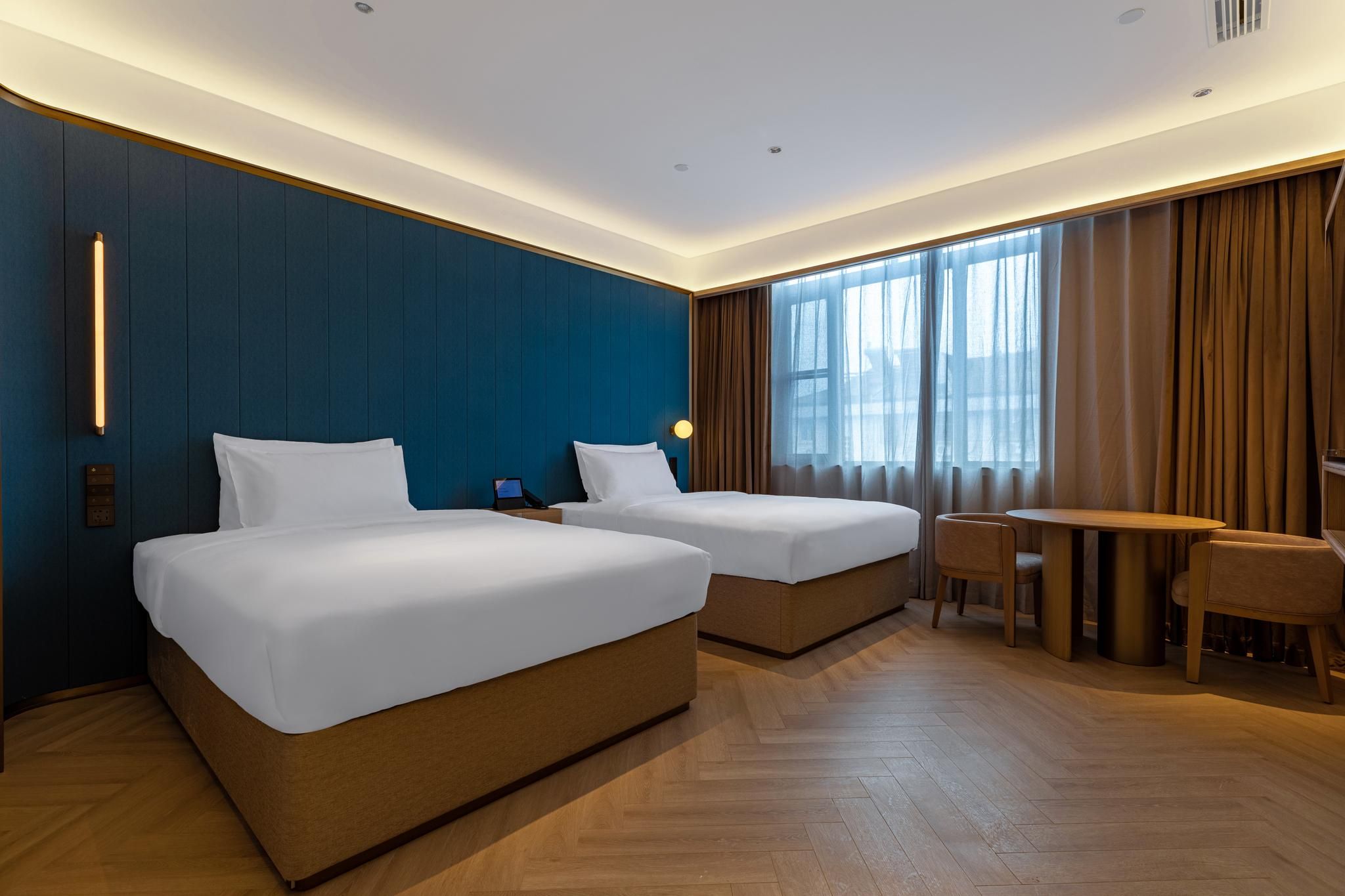 Huazhu - Executive Twin Room
