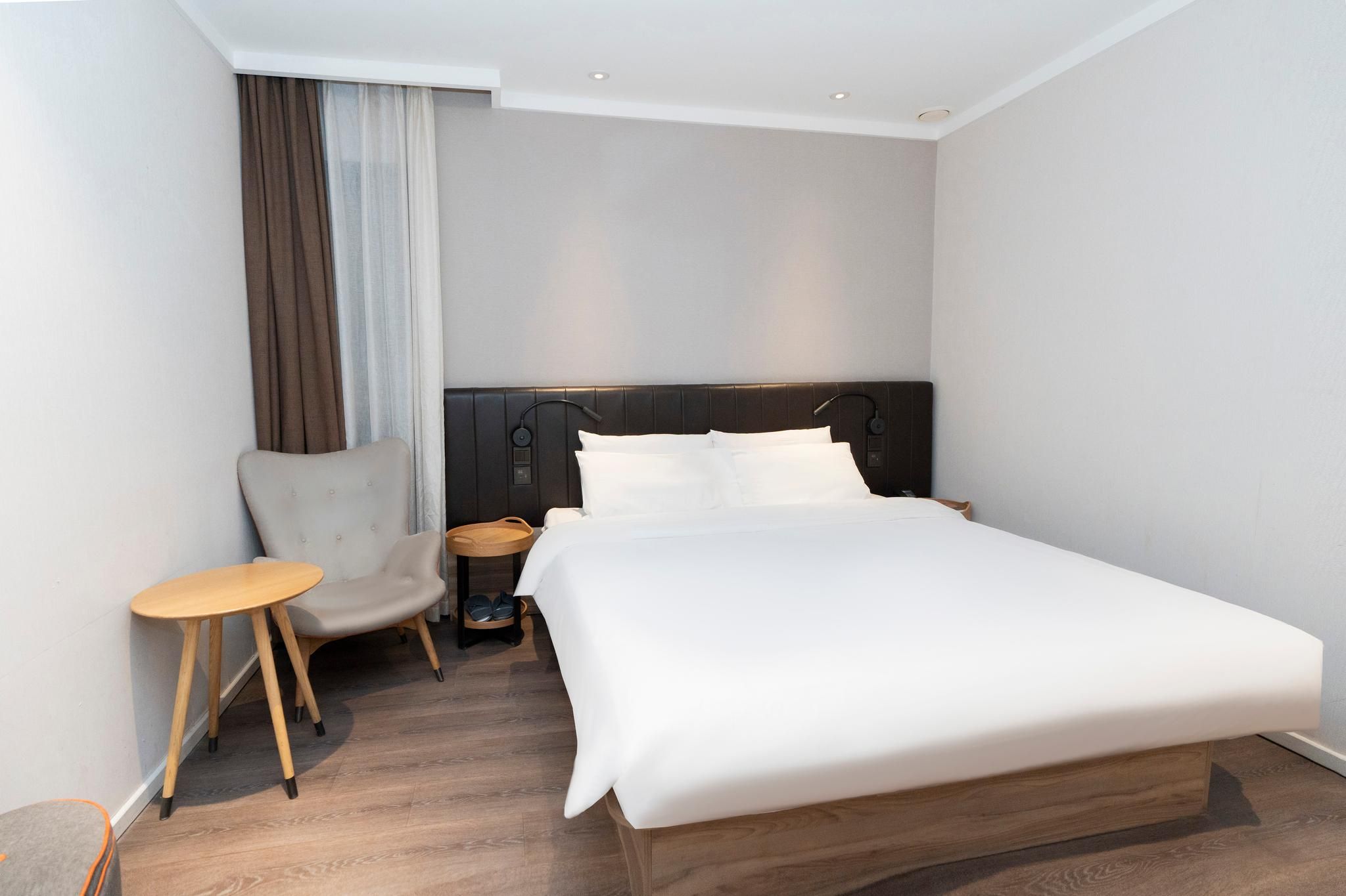 Huazhu - Speical Offer Guest Room