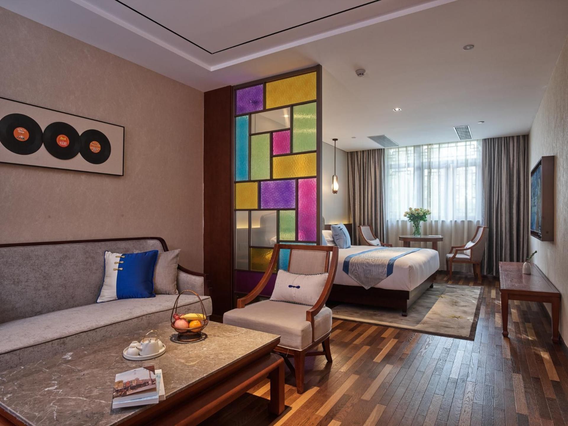 Deluxe King Room