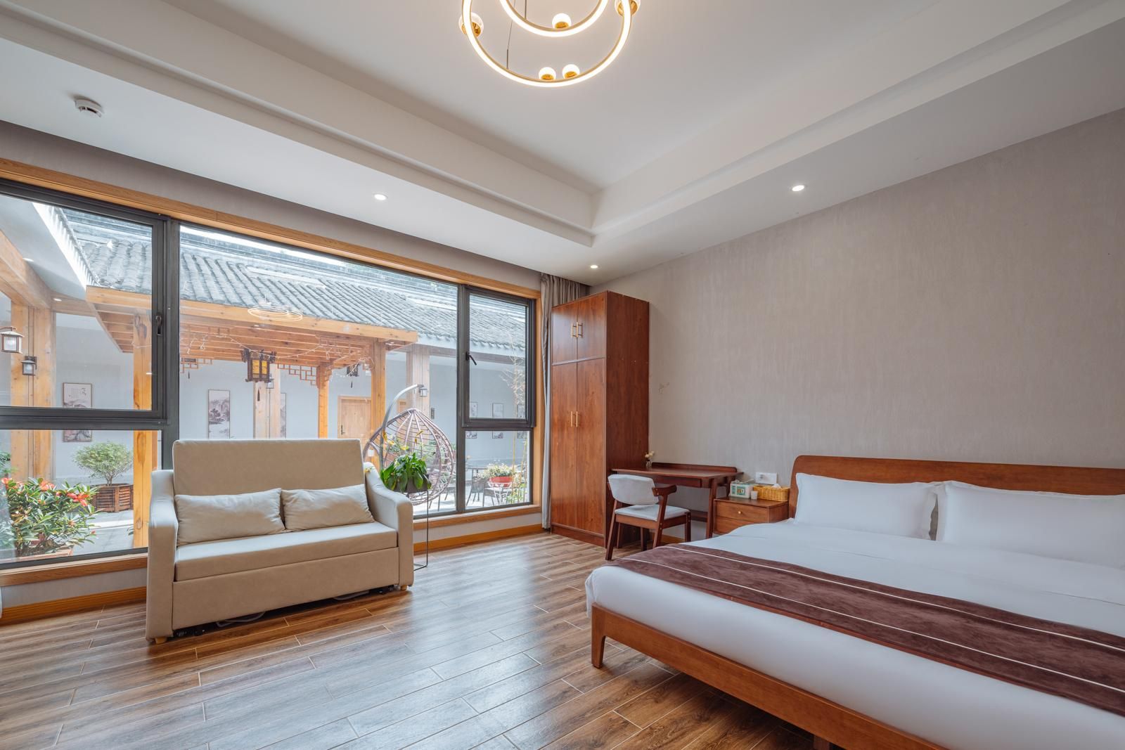 Floral Hotel·Yunshang Hot Spring Hotel Courtyard Suite