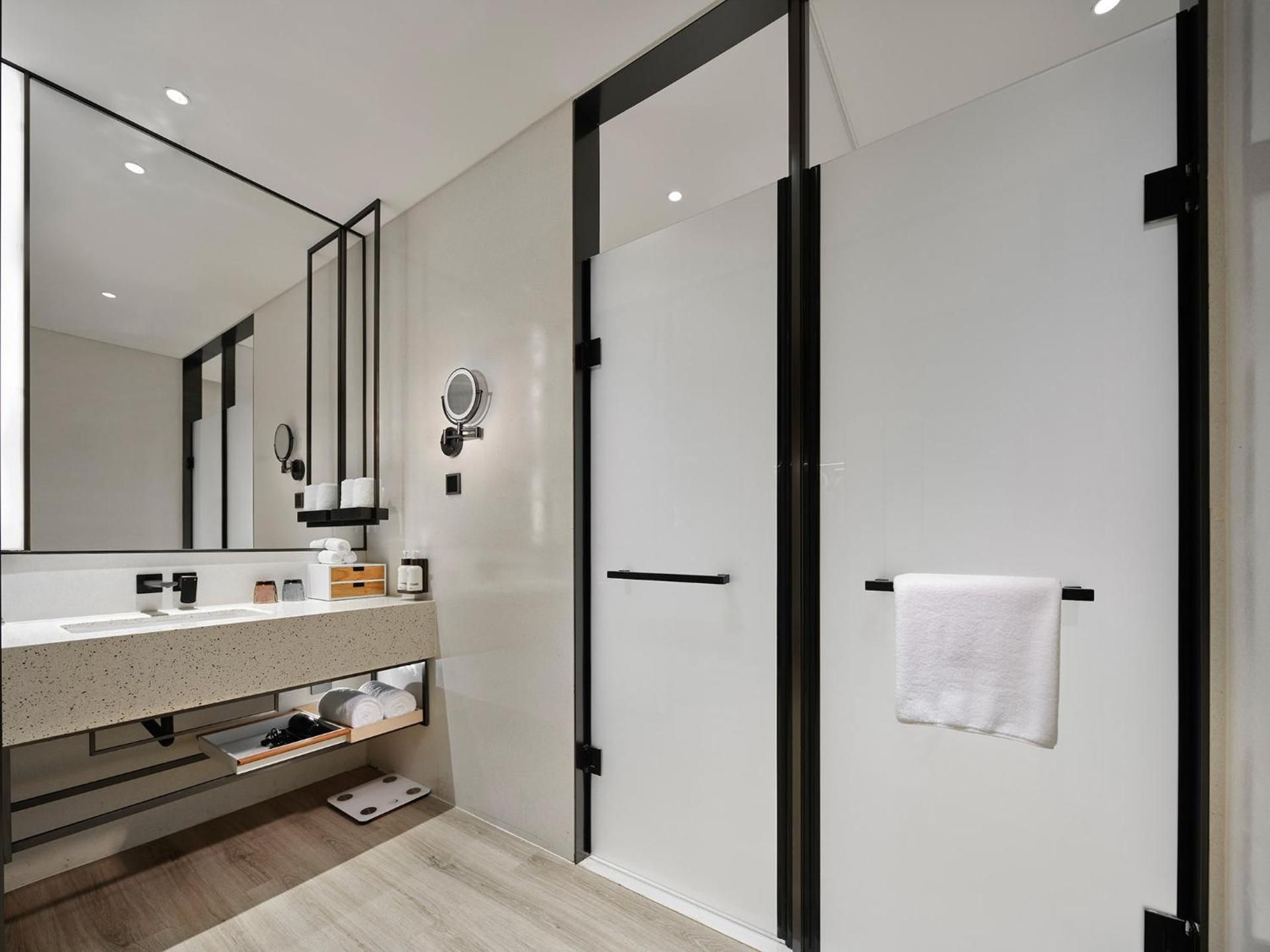 Premium Twin Room