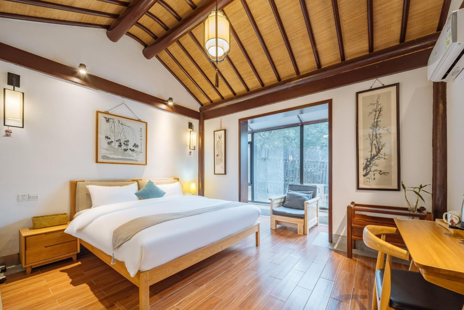 Floral - Mountain View King Room, Wuyi
