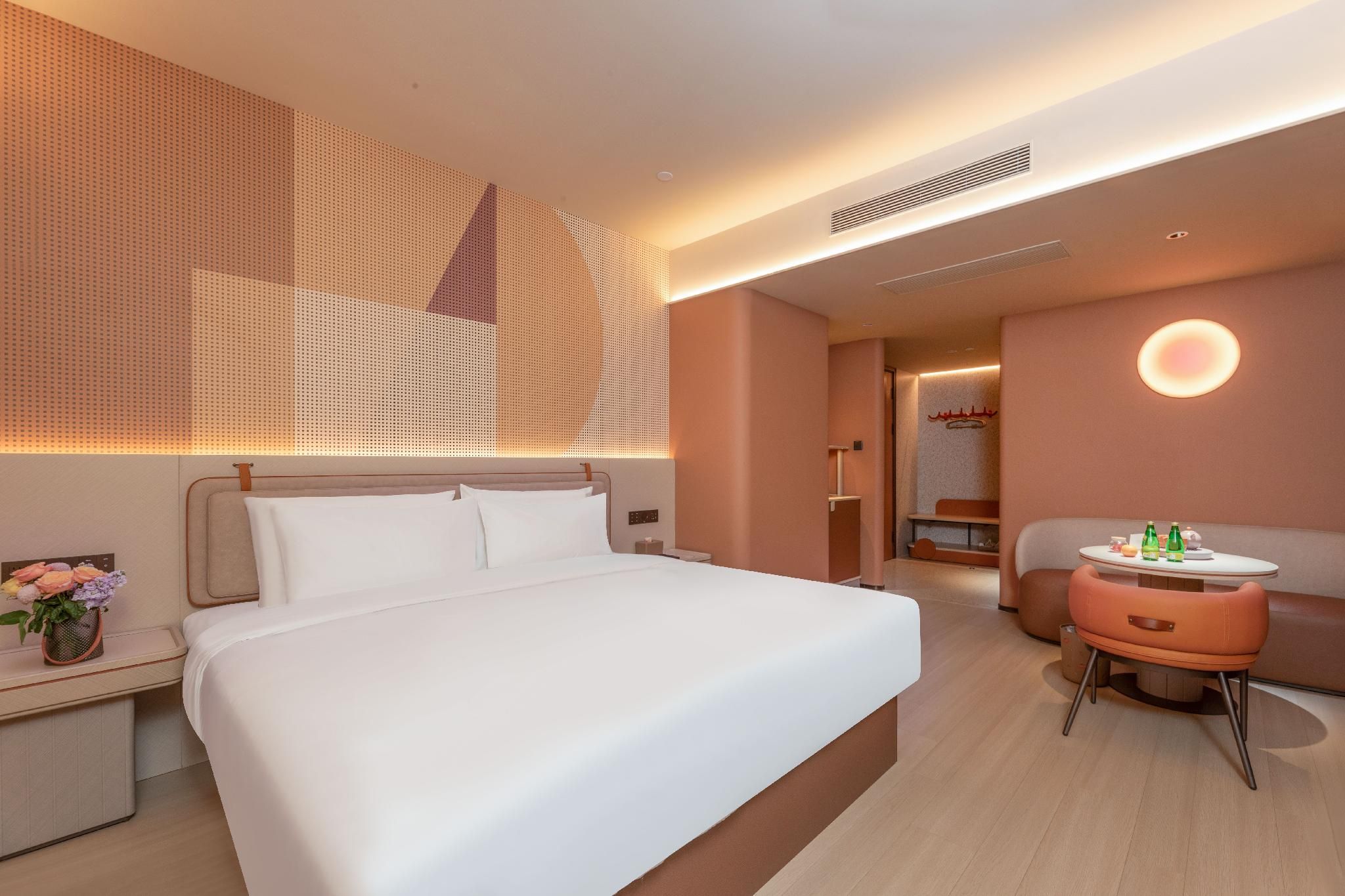 Huazhu - Select Bed Room