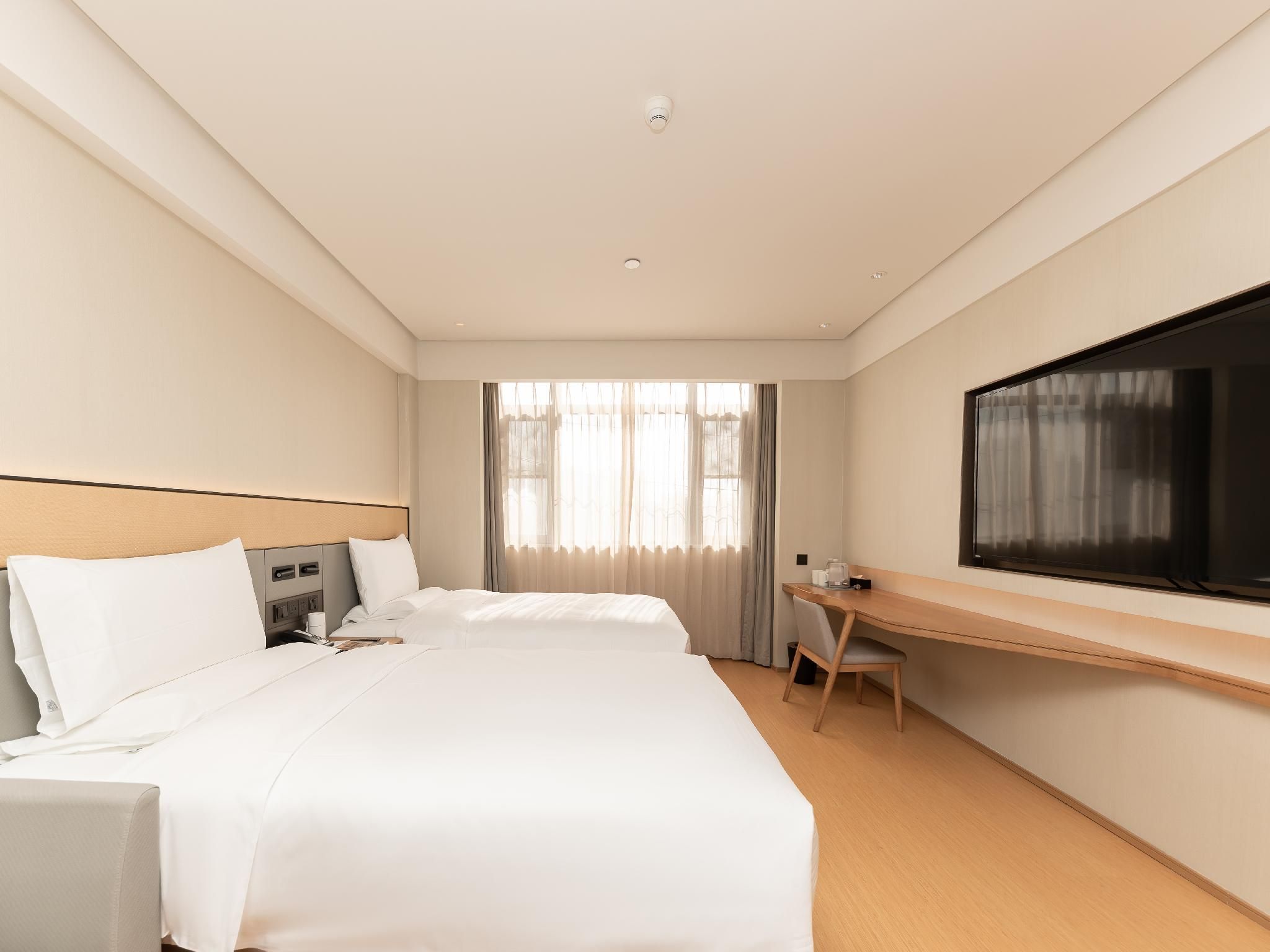 Twin Business Room