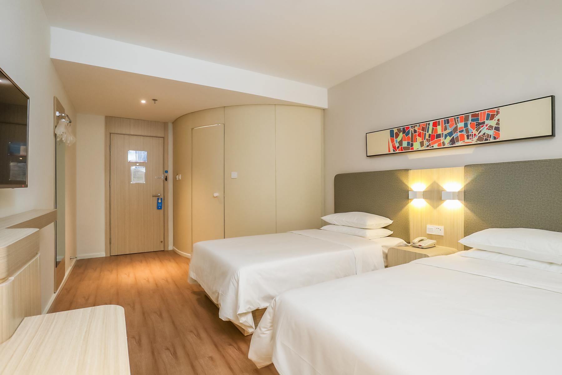 Huazhu - Twin Room