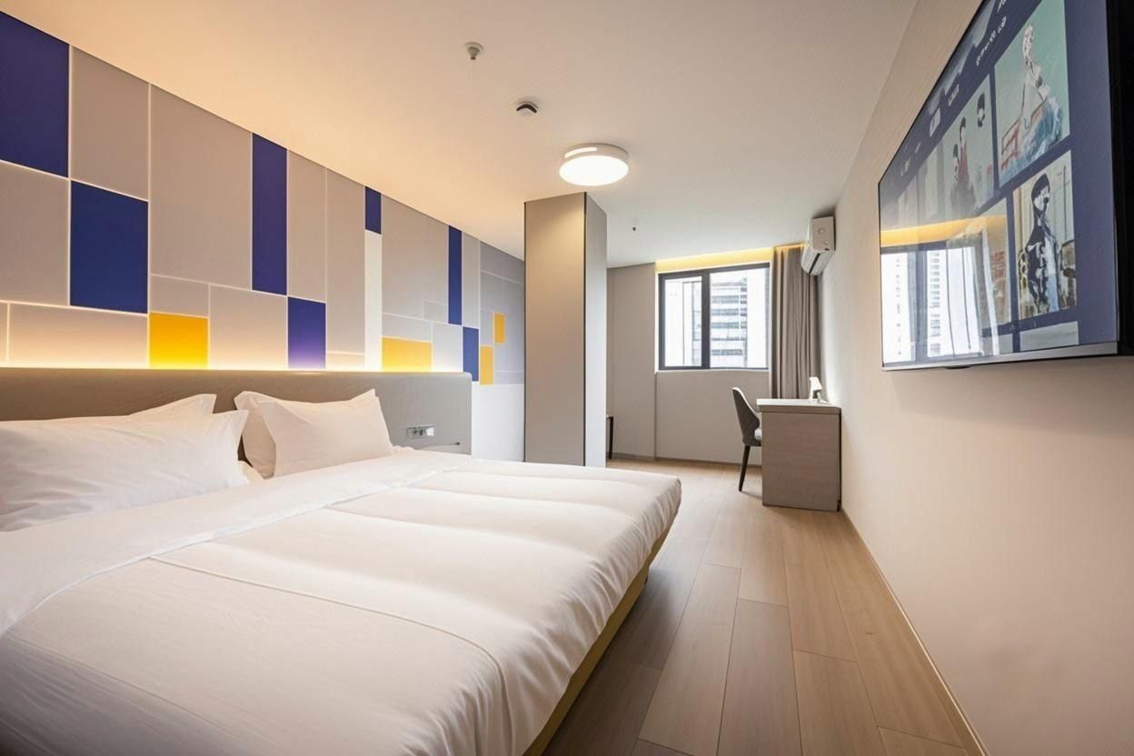 Economy Room
