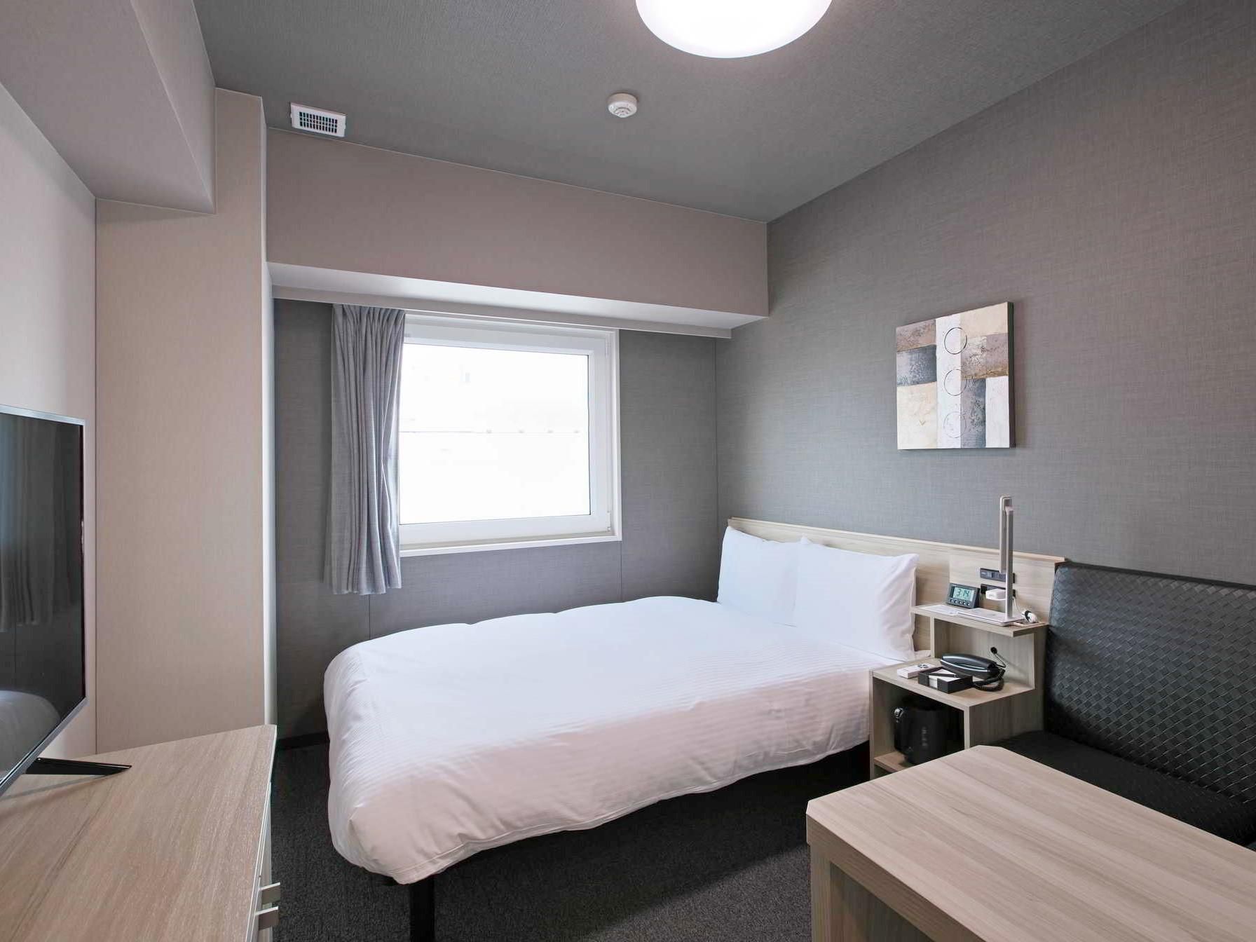 Semi Double Room - Smoking