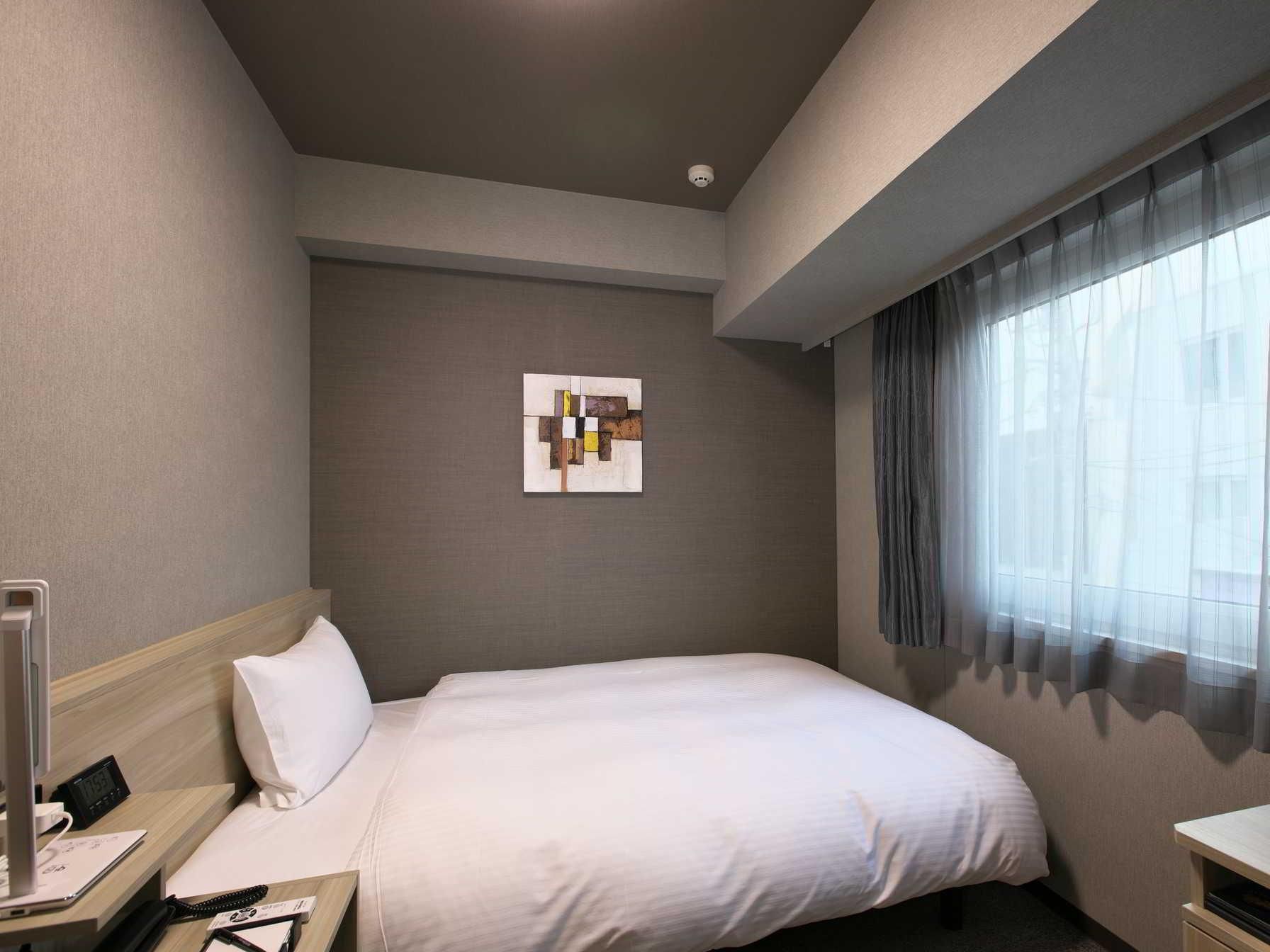 Single Room - Smoking, E-Cigarettes Only