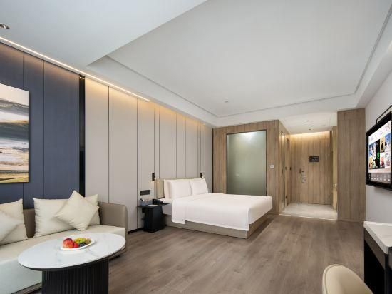 Executive room, Guest room, 1 Queen