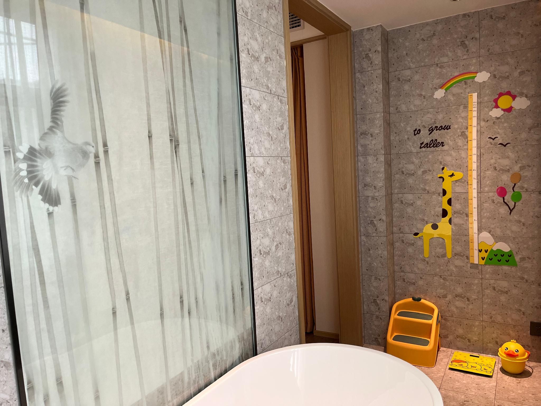 Dream Heart Theme 1 Family Kid Room