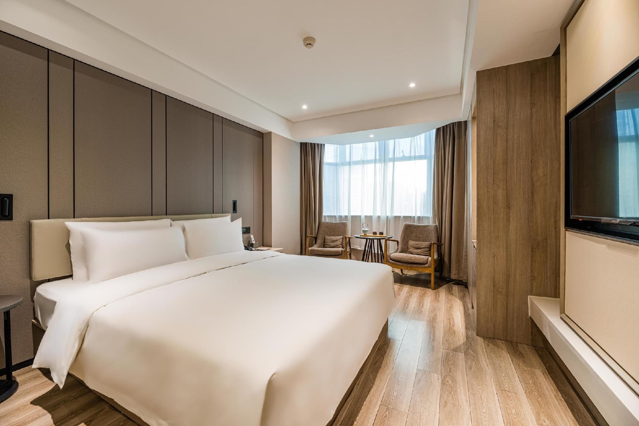 Atour - Elegant Room