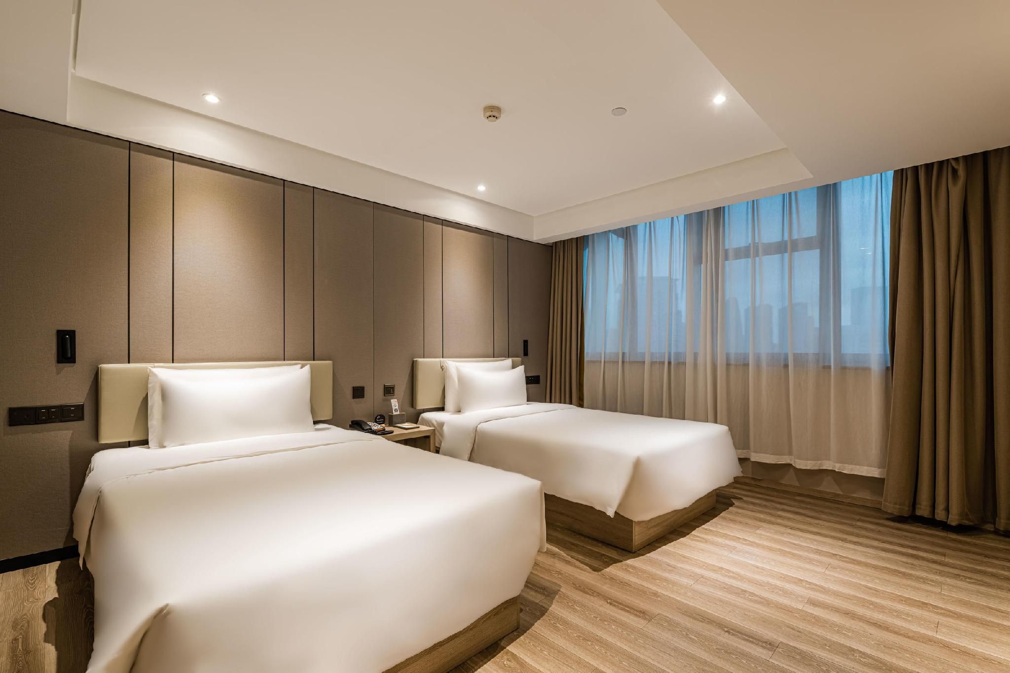 Atour - JIMU Twin Room with City View
