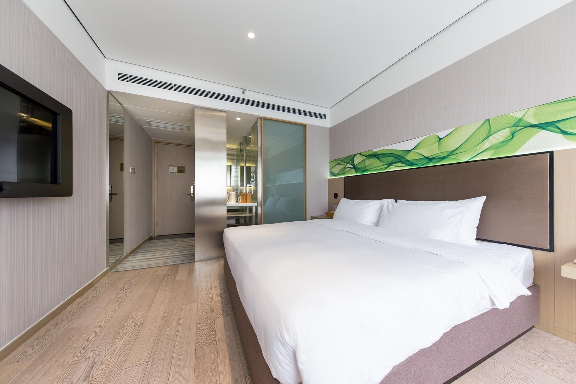 Huazhu - Superior Bed Room