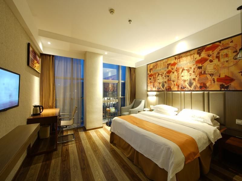 Double Room with View