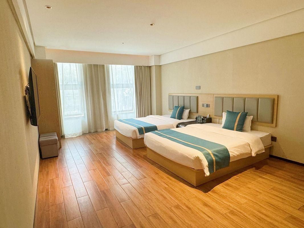 Twin Business Room