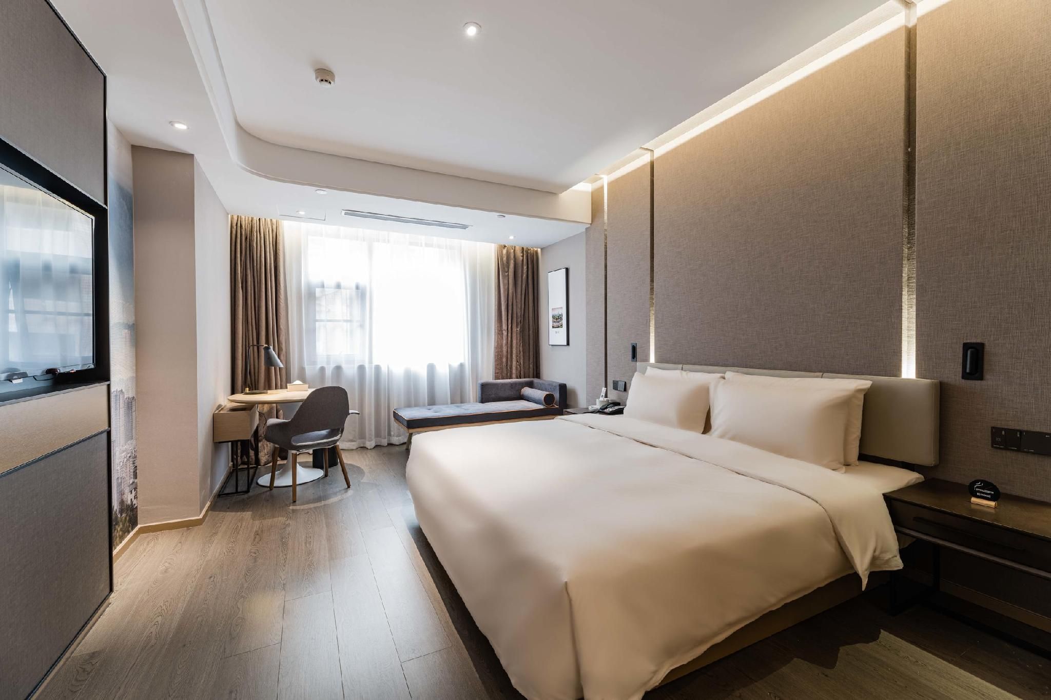 Executive room, Guest room, 1 Queen