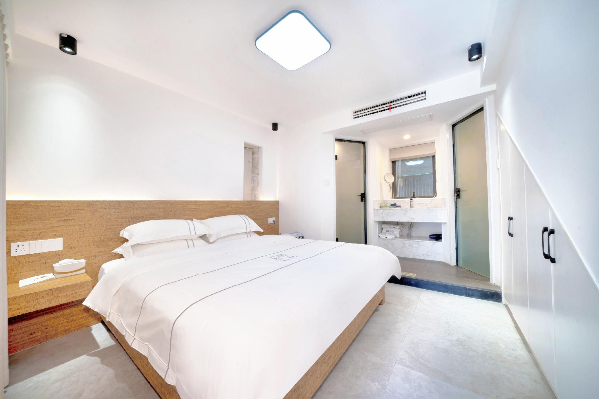 Duplex Family Suite