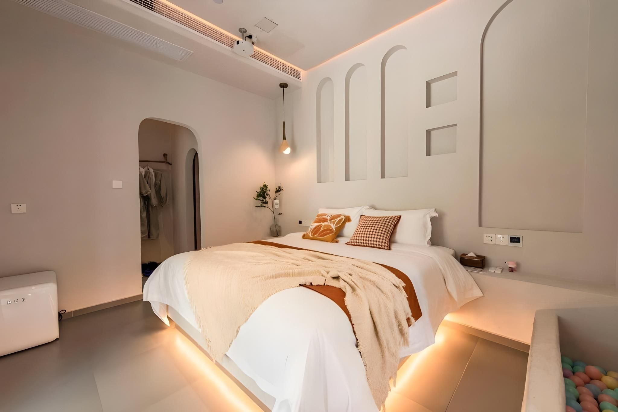 Family Slide Room