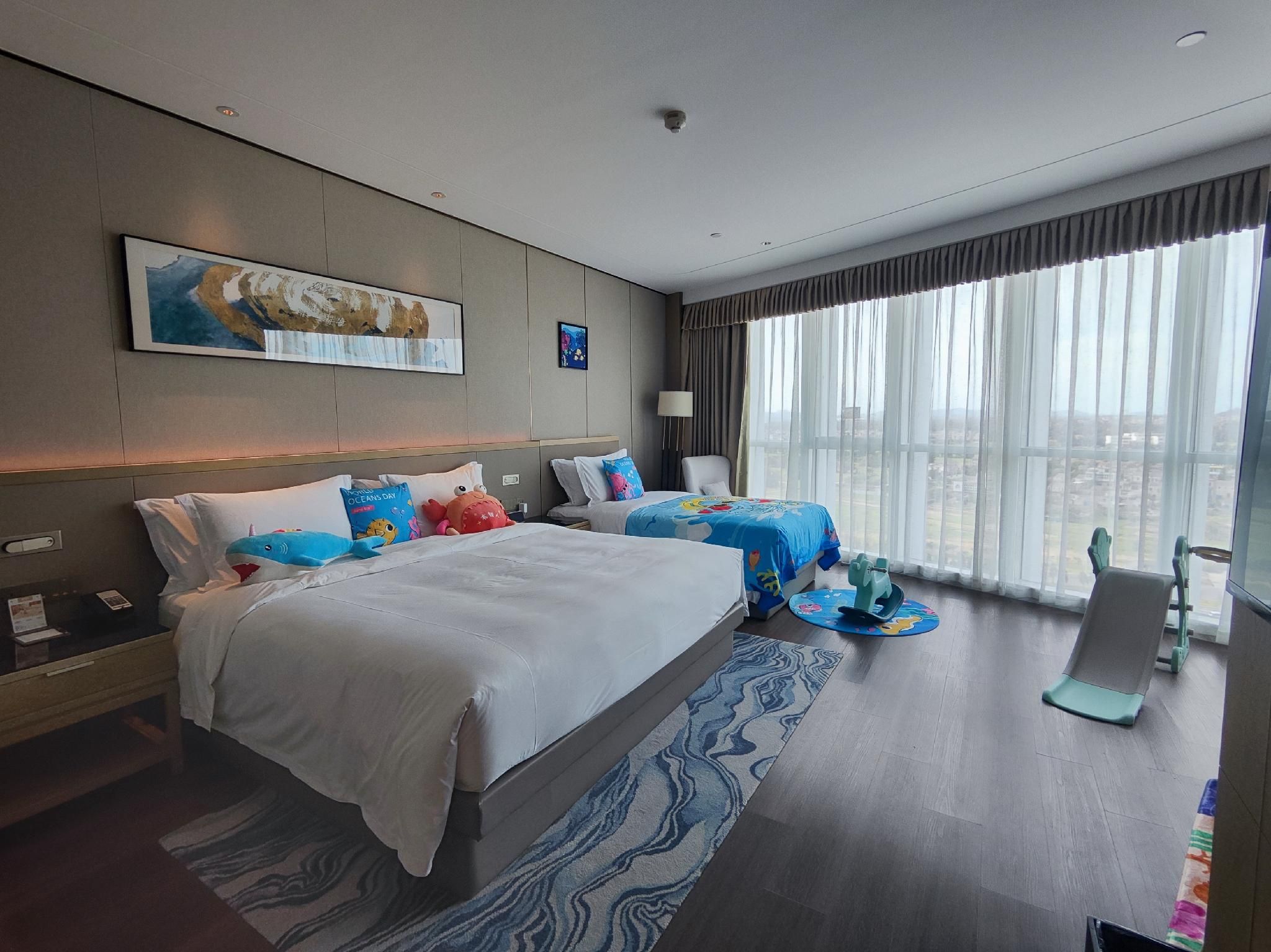1 Twin Bed, Family Room, Non-Smoking