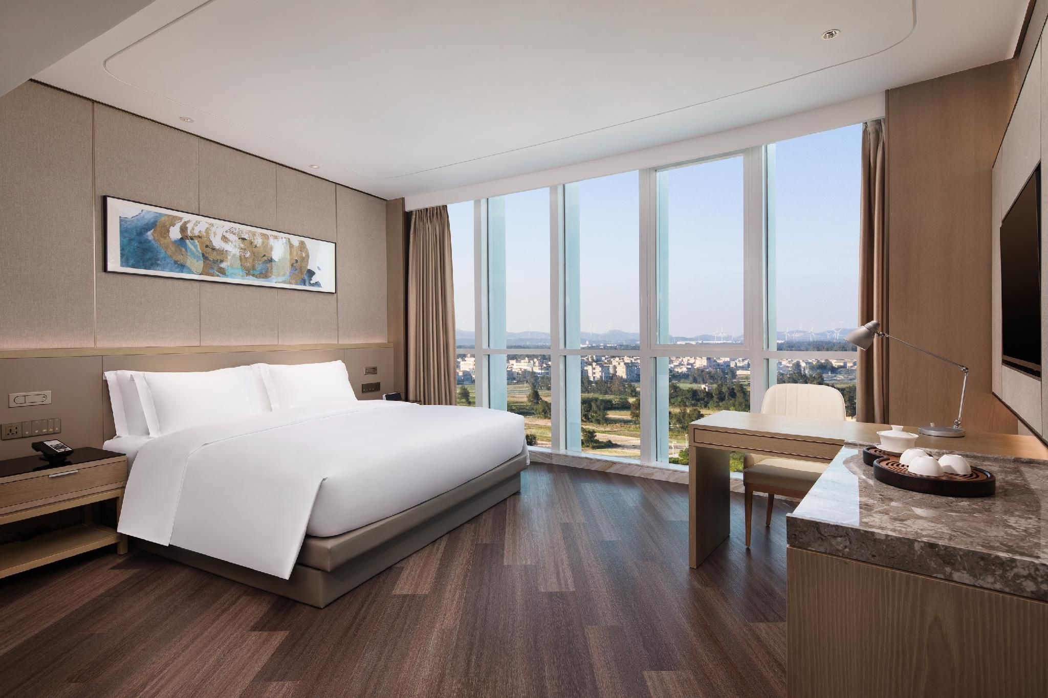 1 King Bed, Deluxe Room, Non-Smoking