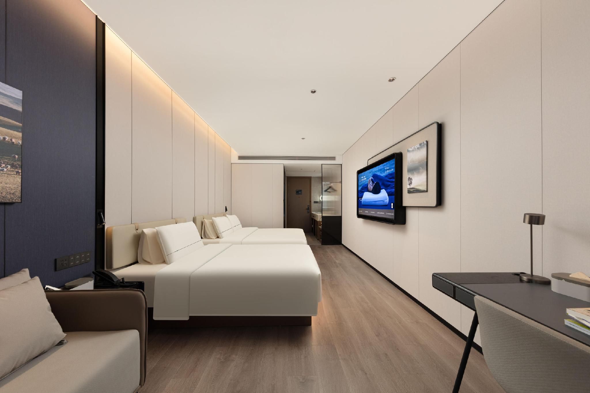 Premier Family Room