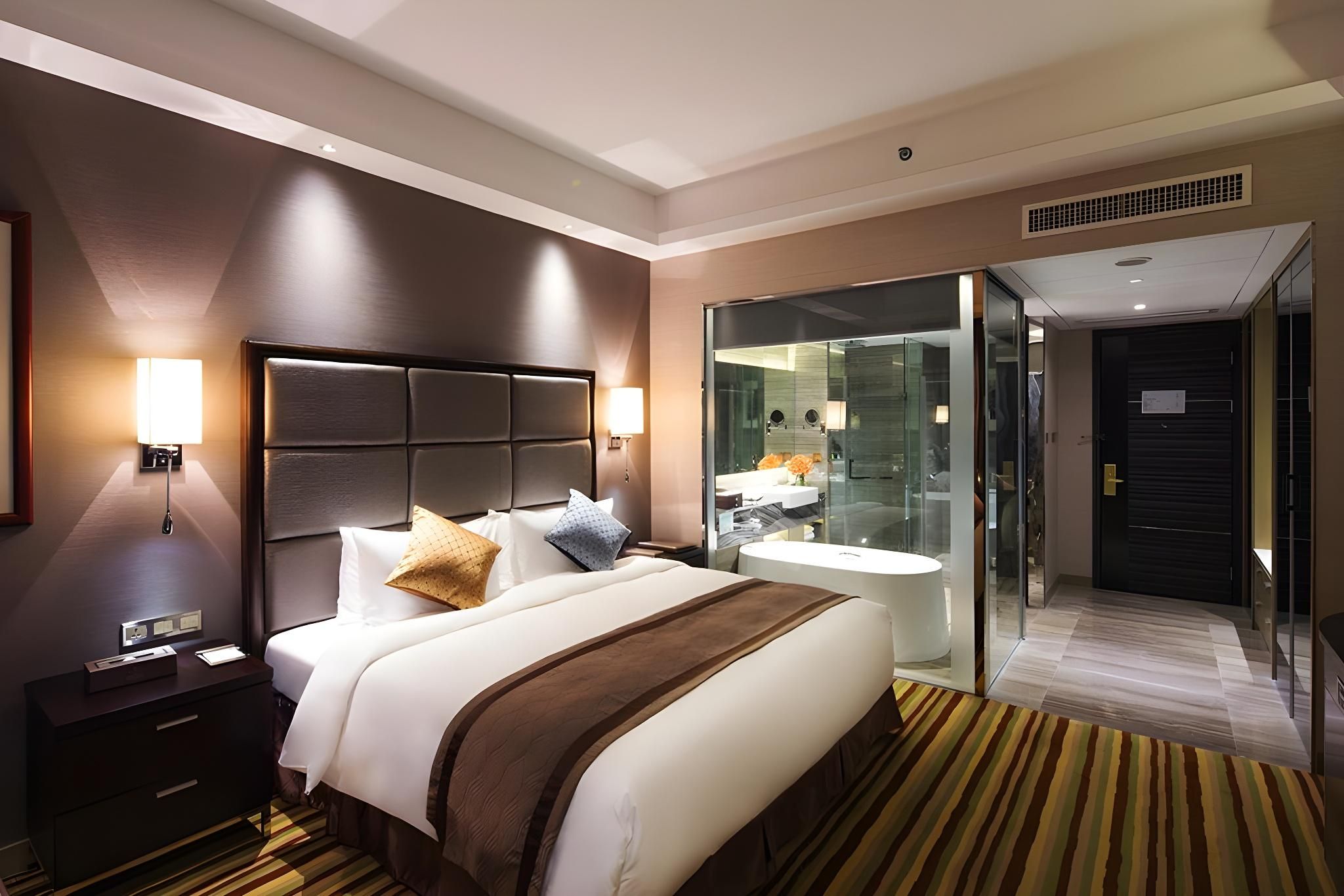 Executive Deluxe King Room