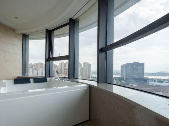 Business Suite