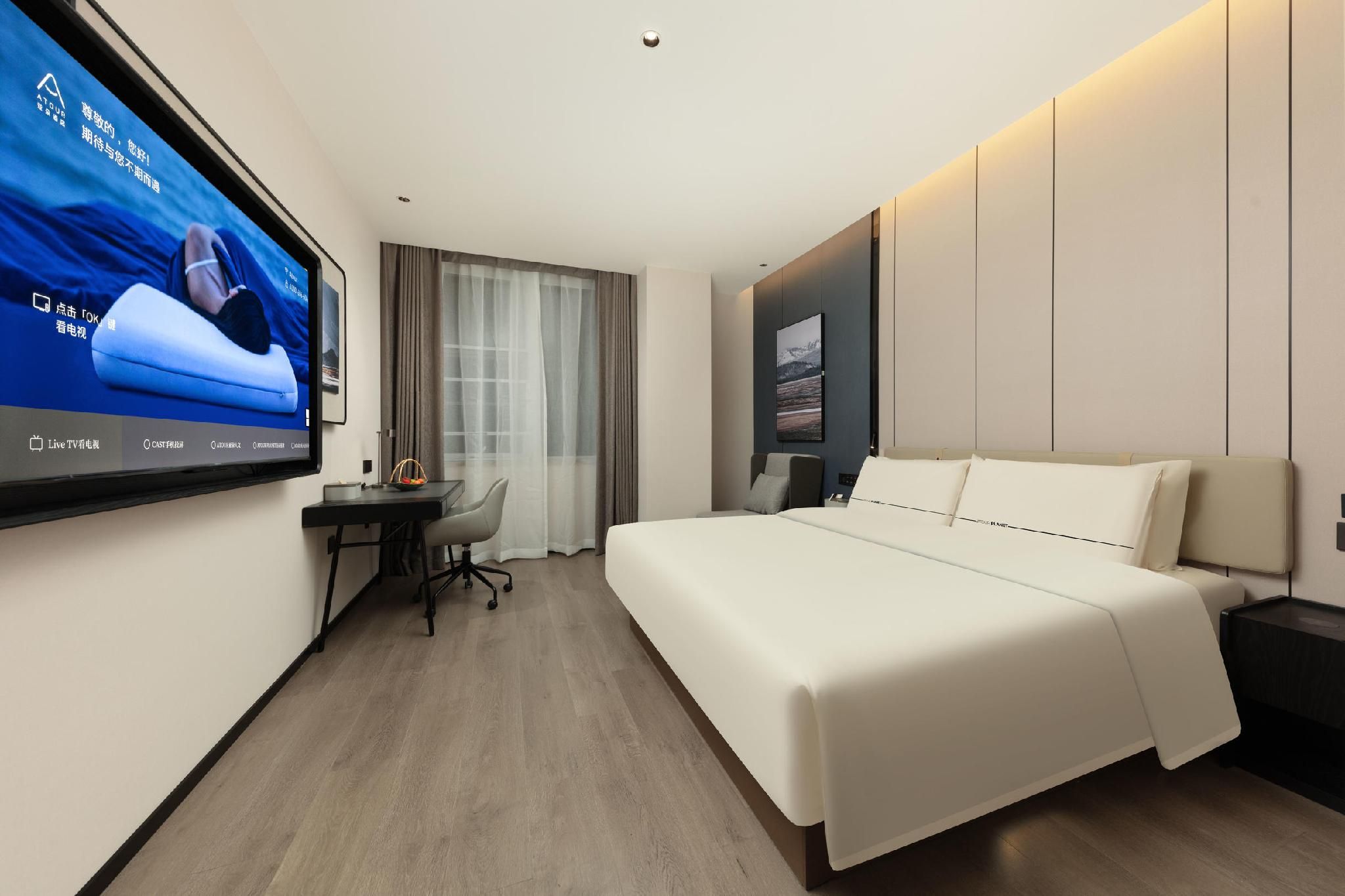 Executive room, Guest room, 1 Queen