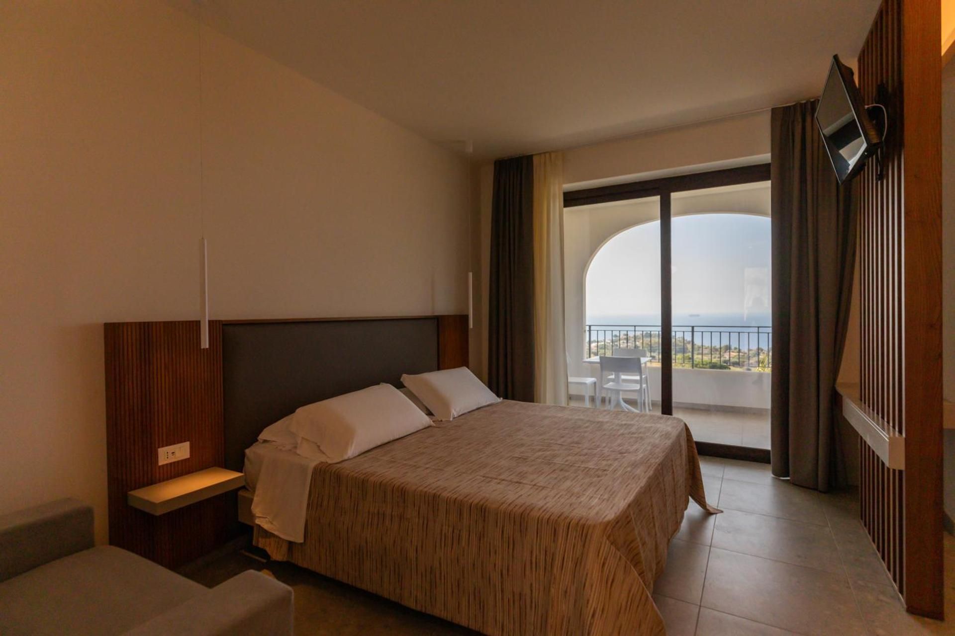 Superior Double Room with Sea View