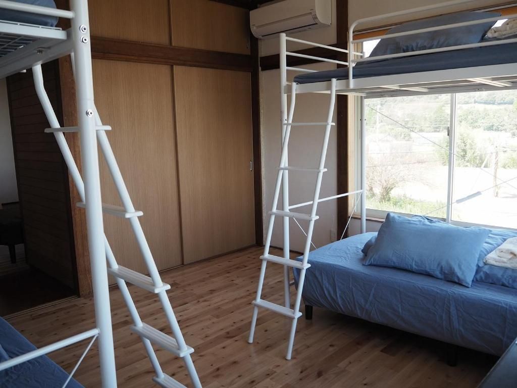 Quadruple Room with Sea View