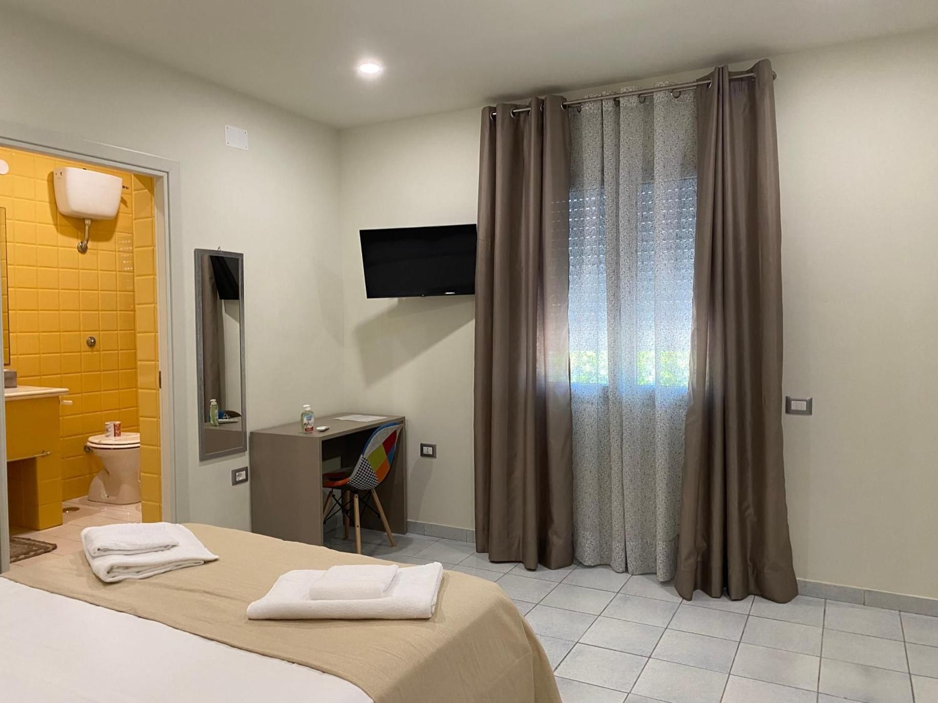 Double Room with Private Bathroom
