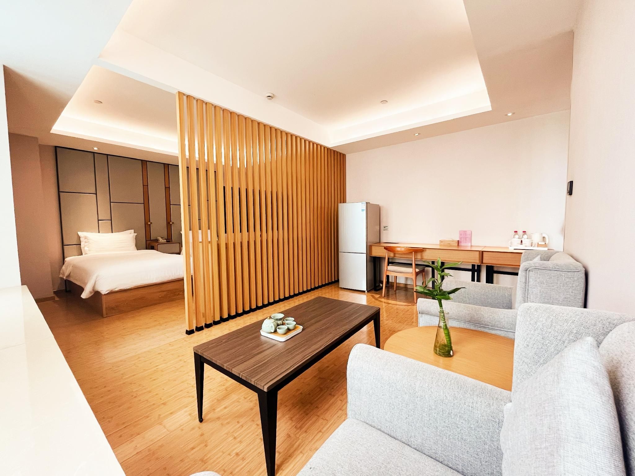 Twin Business Room