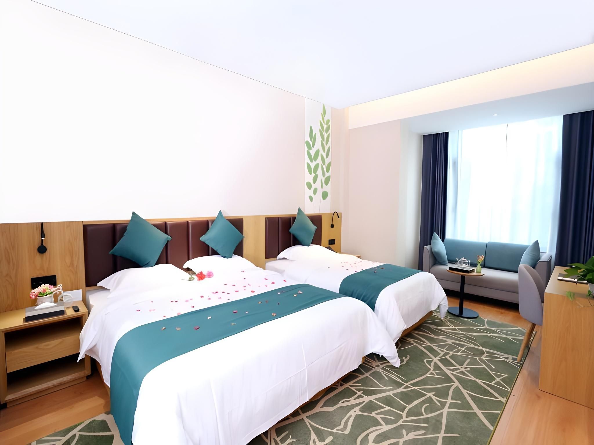 2 Bed Twin Superior Room
