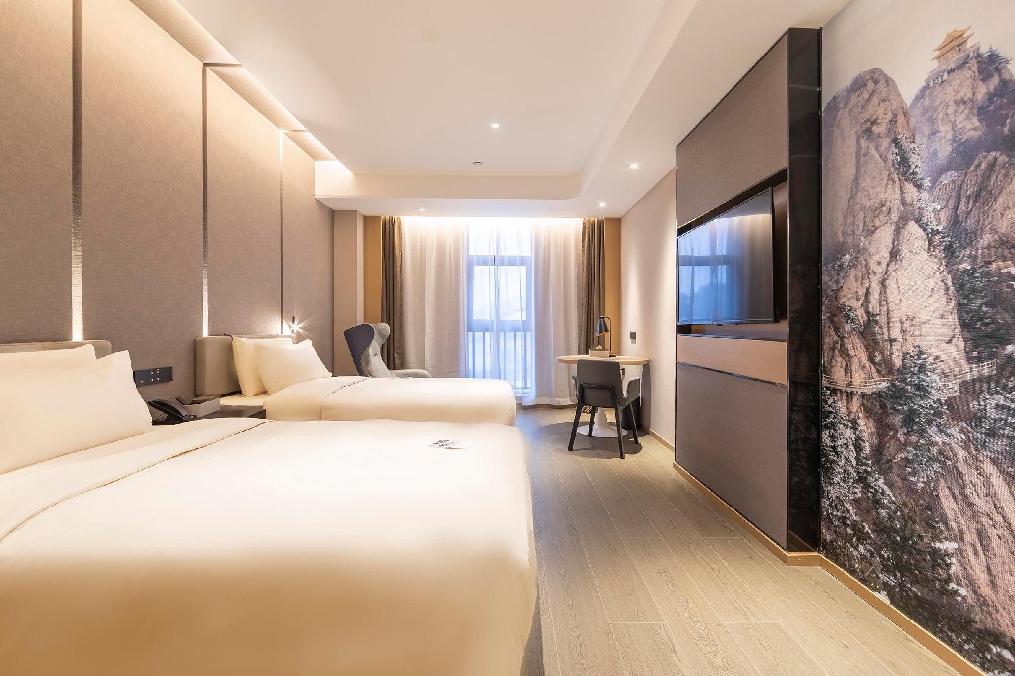 Atour - Elegant Twin Bed Room