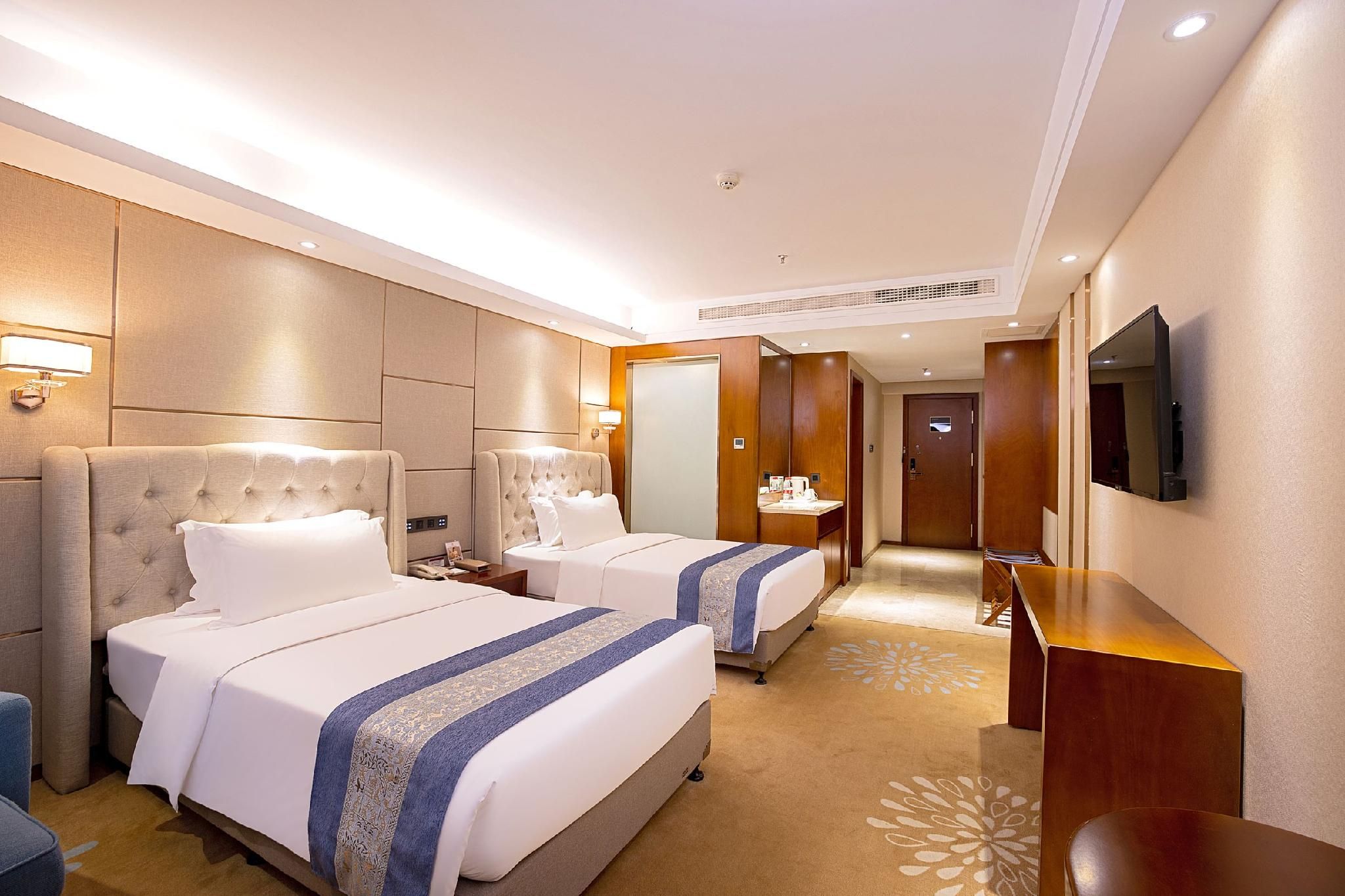 Huazhu - Business Twin Room