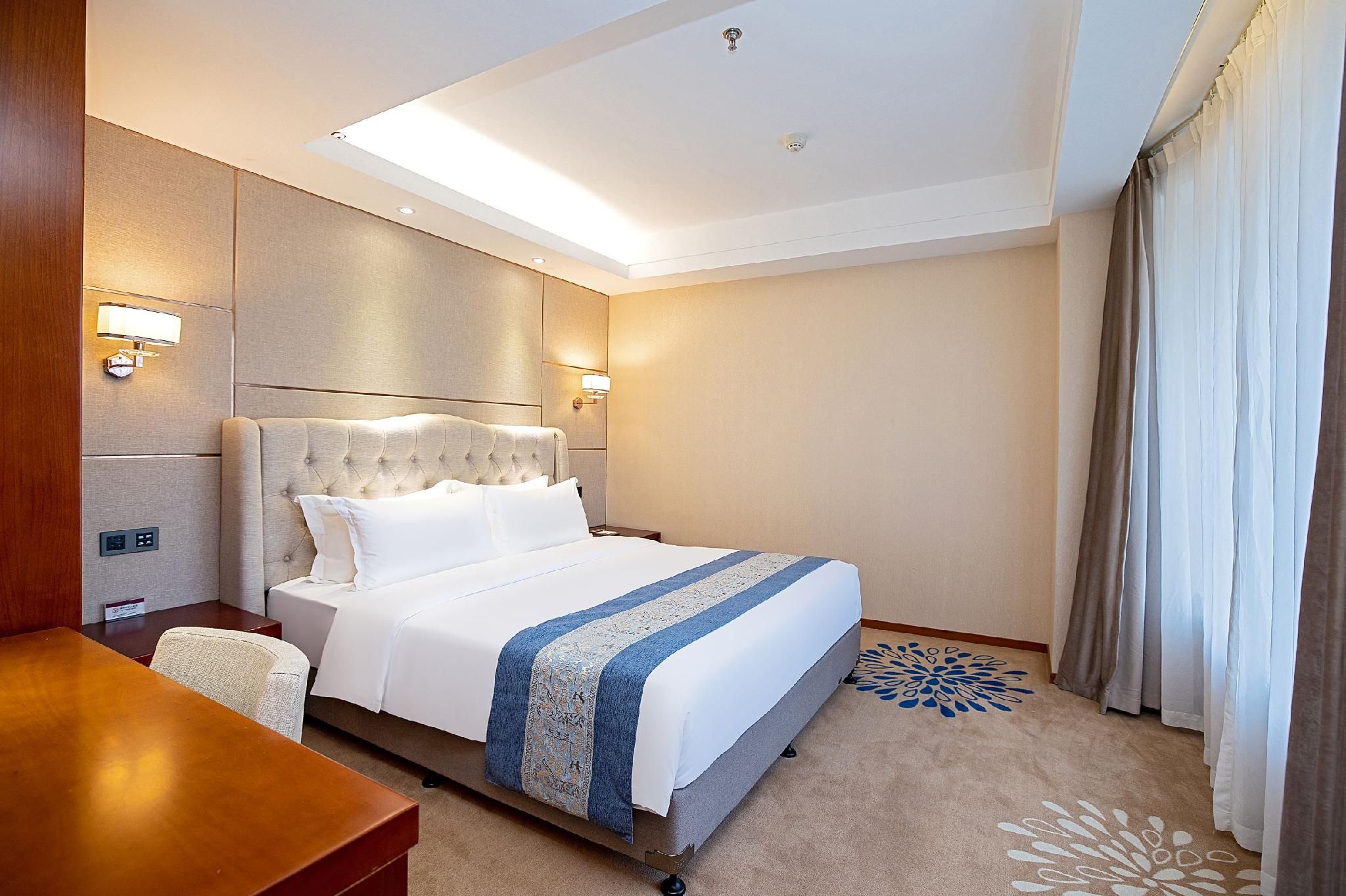 Huazhu - Executive Suite