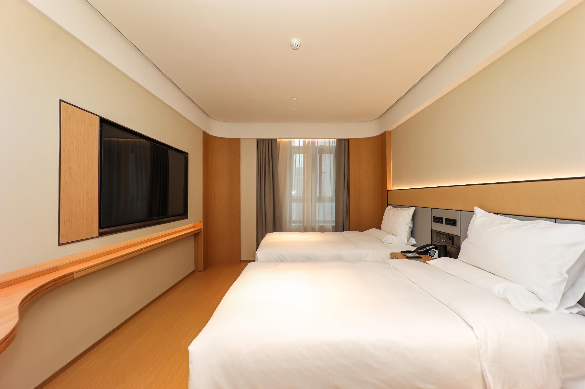 Twin Business Room