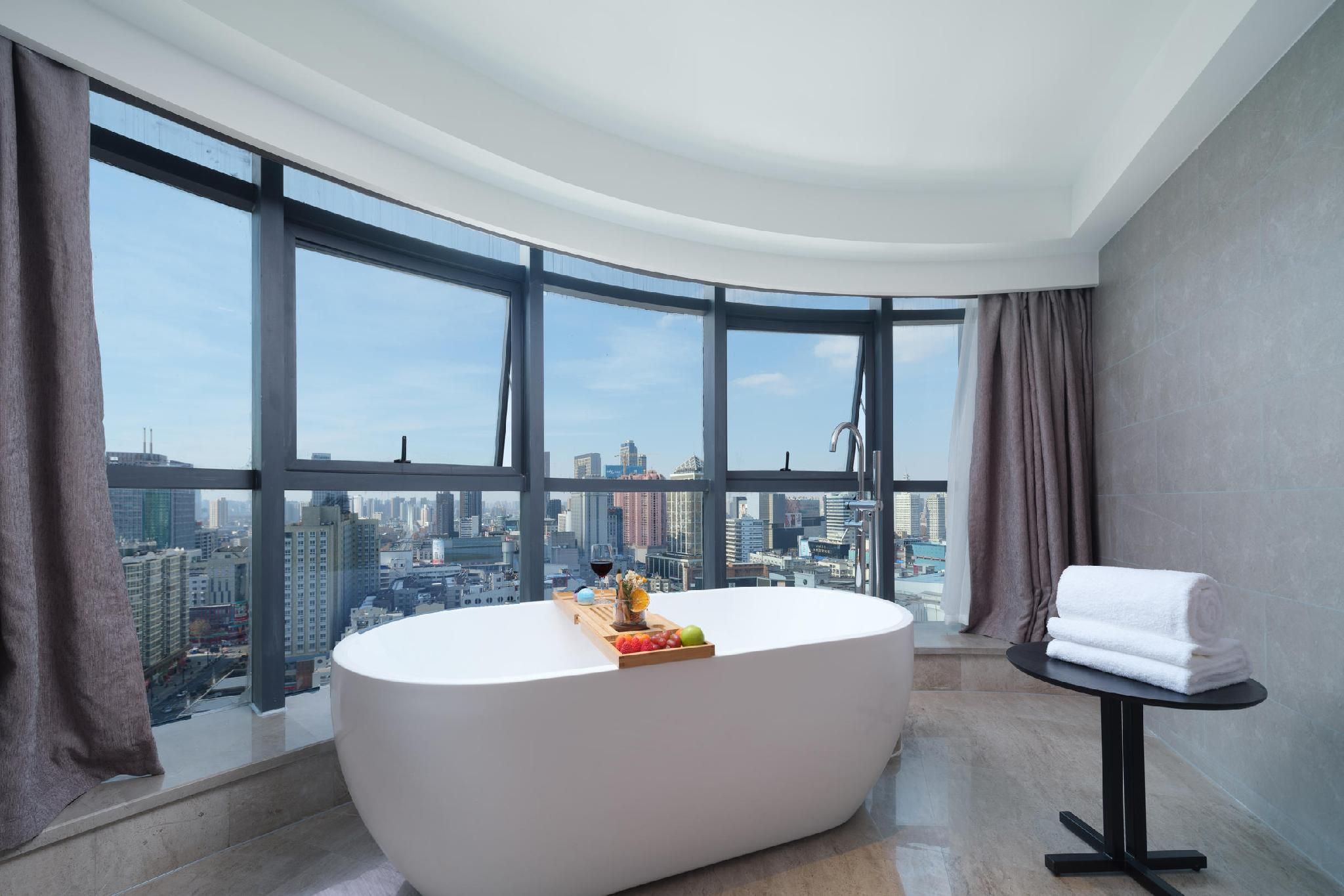 Atour - JIMU Suite with View
