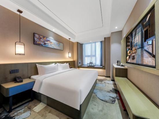 Huazhu - Superior BedRoom