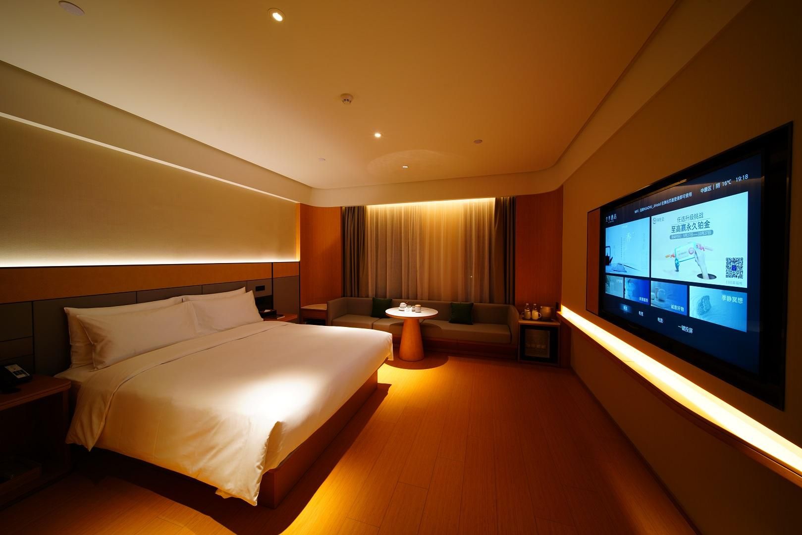 Huazhu - Superior BedRoom