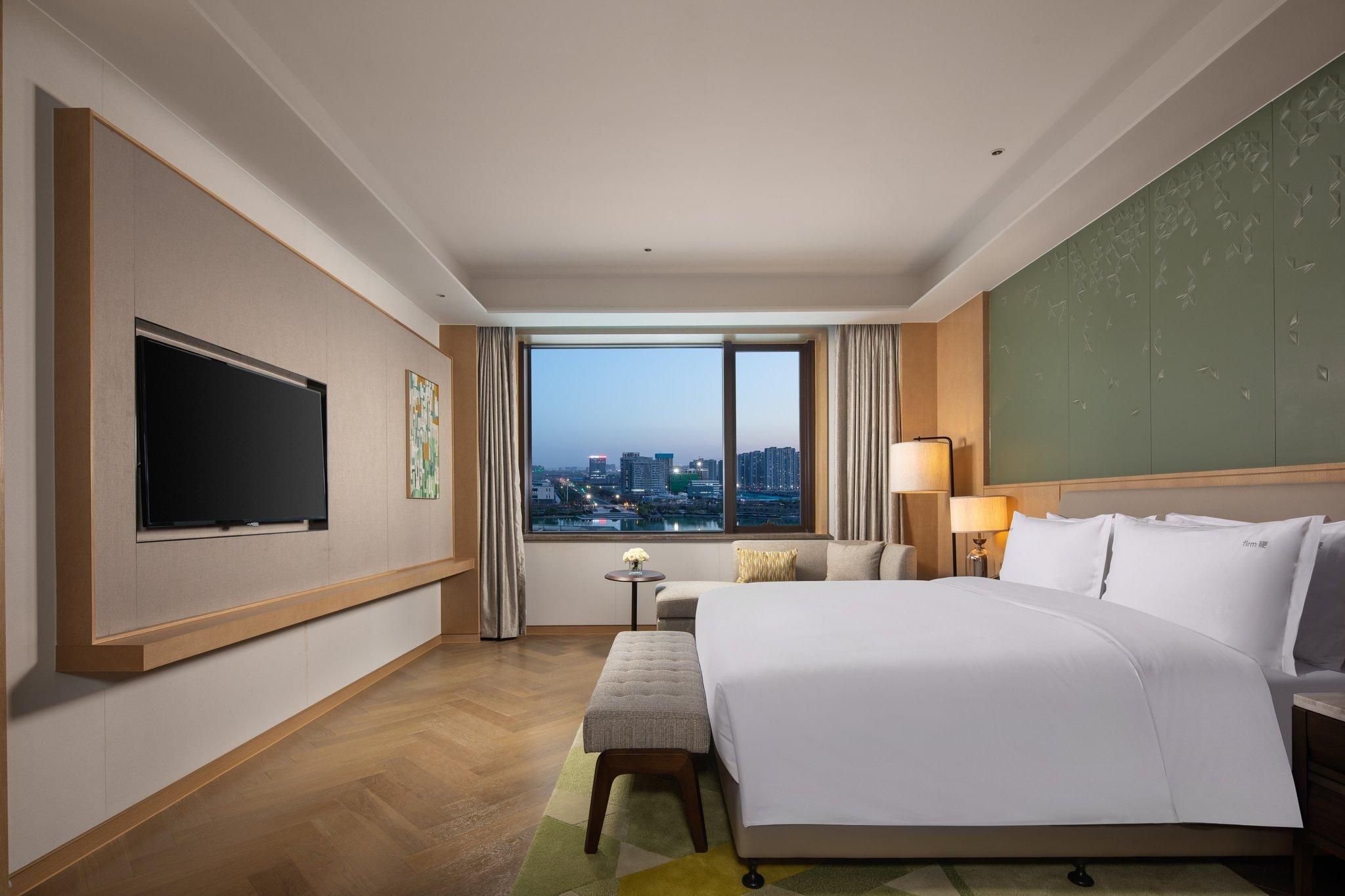 1 Bedroom Suite Top Floor