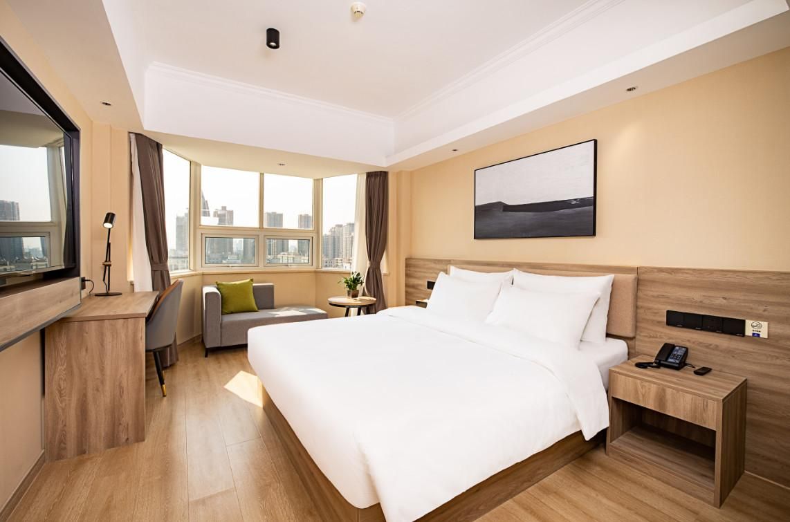 Huazhu - Superior BedRoom