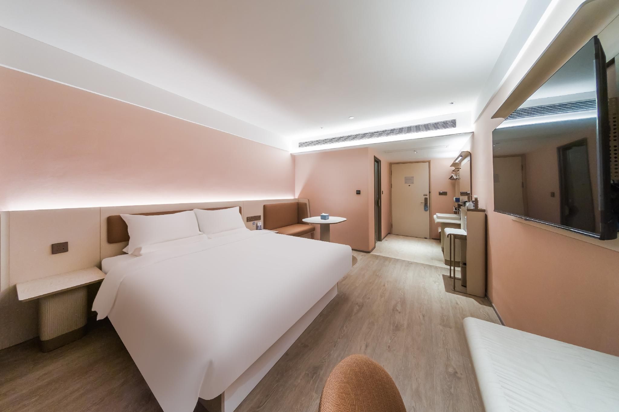 Huazhu - Superior BedRoom