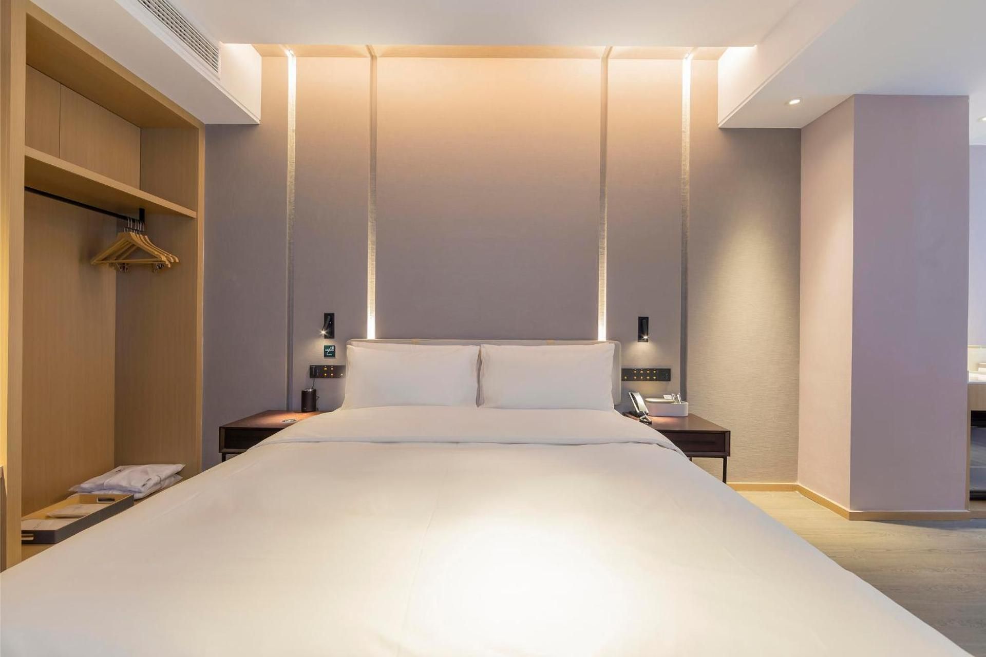 Jimu Double Room