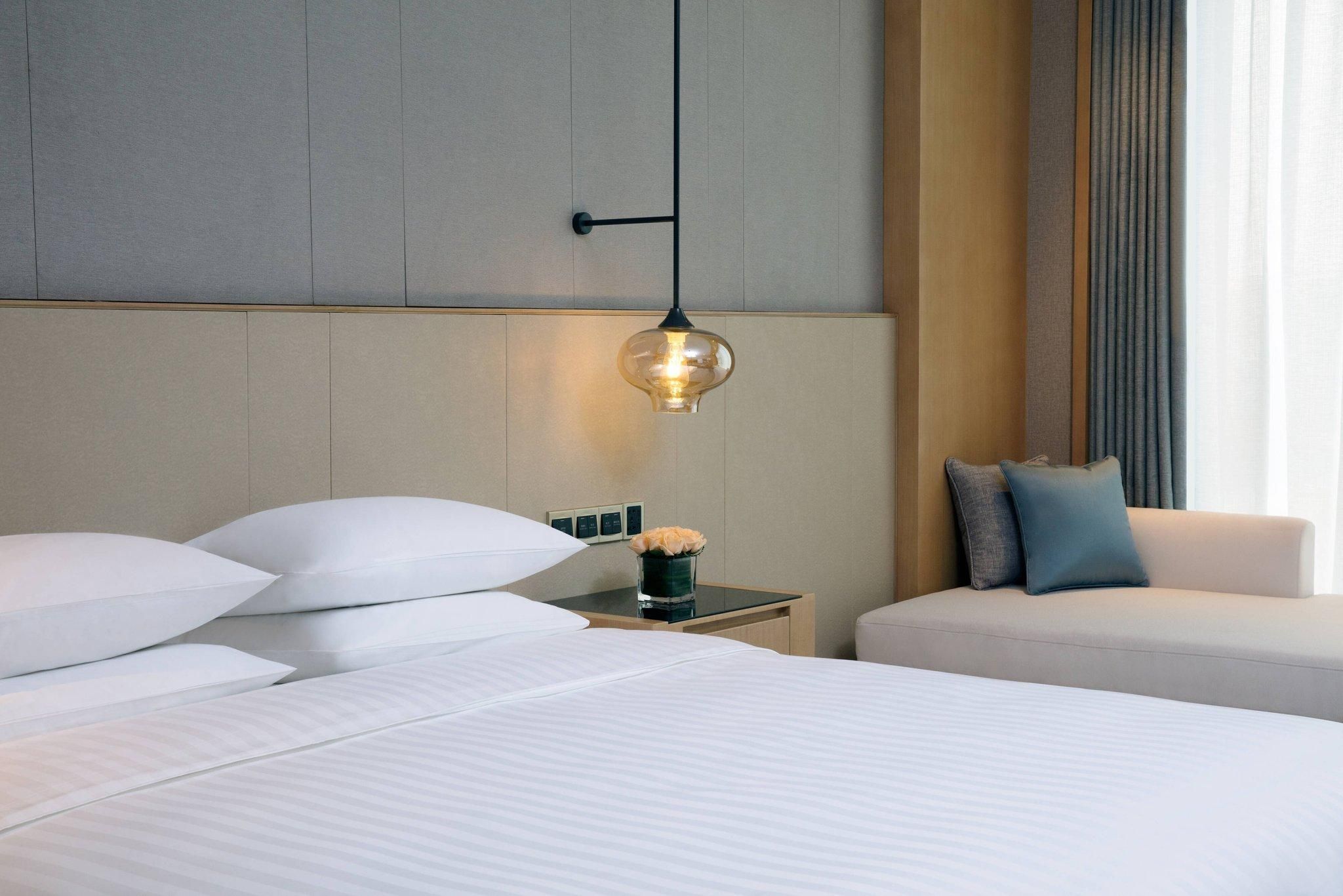 Guest room, 1 King, Sofa bed