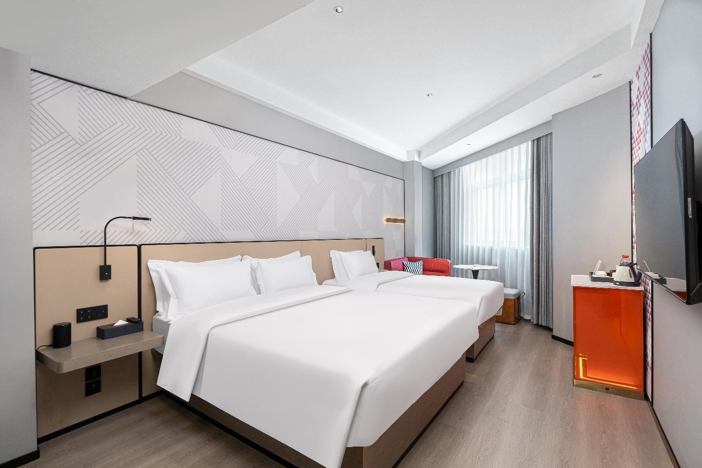 Dossen - Family Room