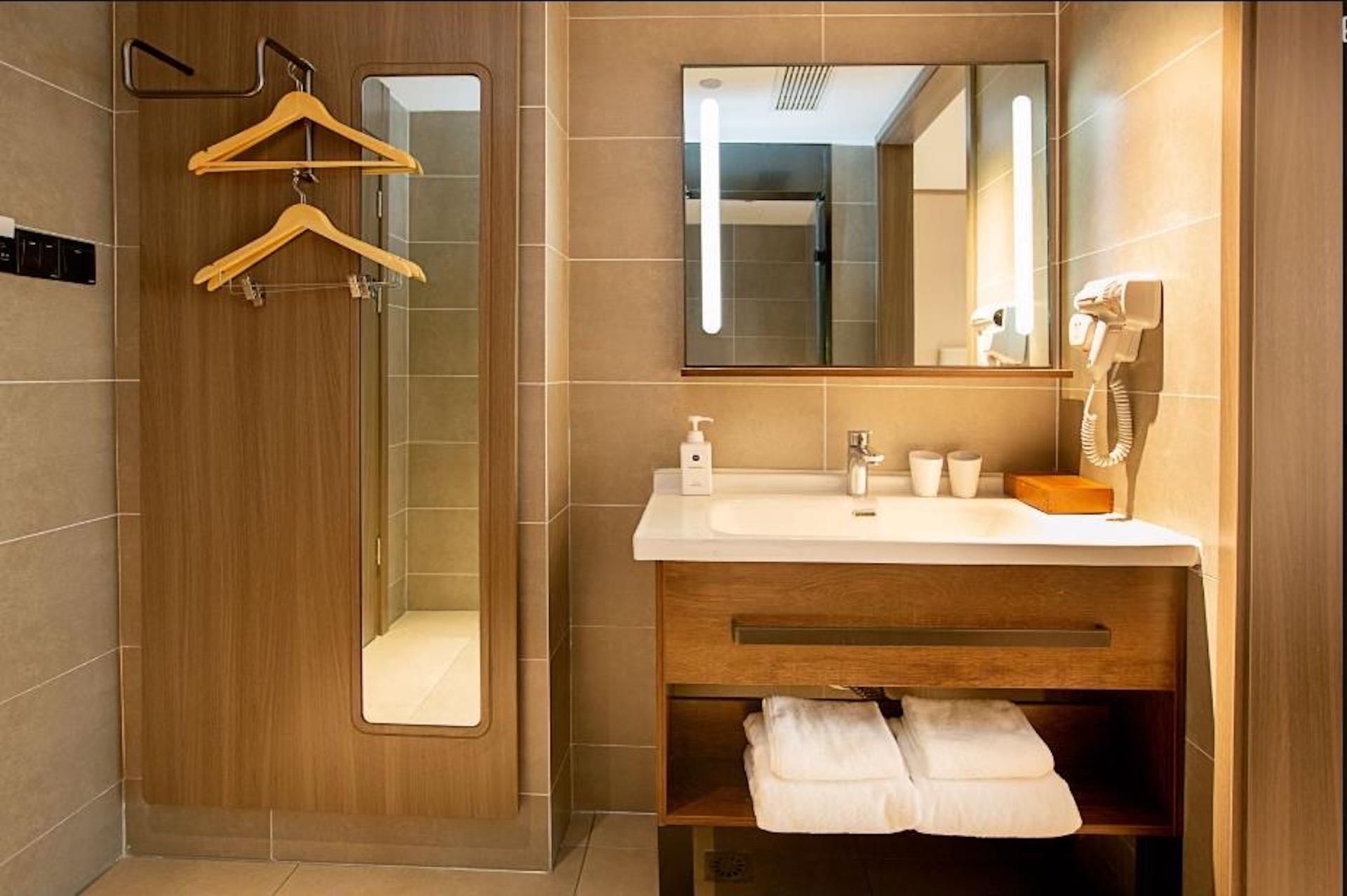Marsden Twin Room