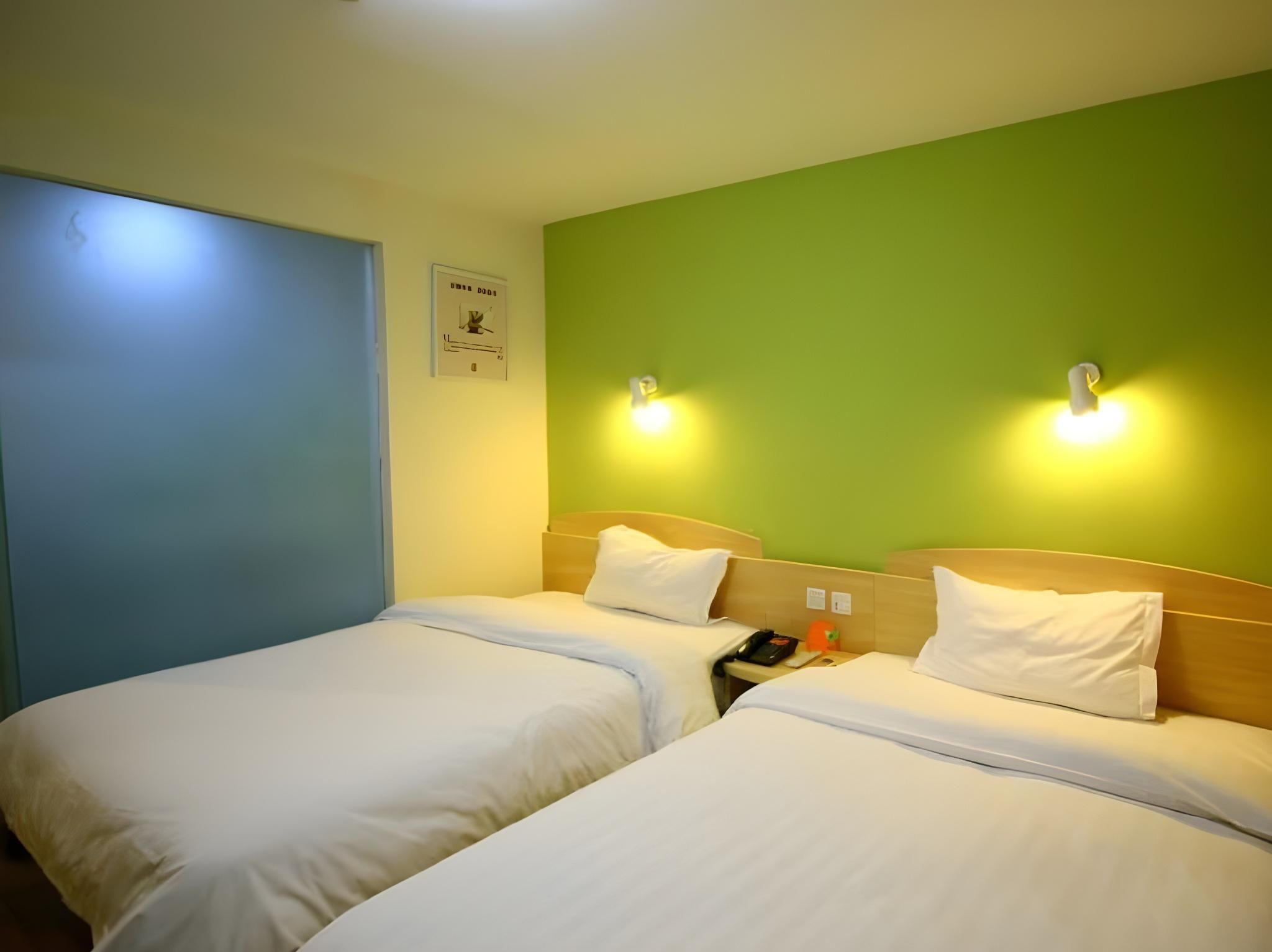 Corporate Twin, Guest room, 2 Twin/Single Bed(s), City view