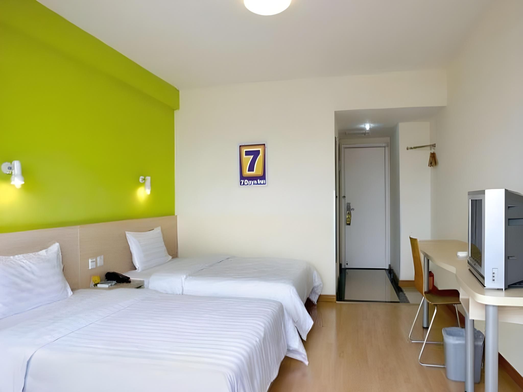 7 Days - Zizhu Twin Room